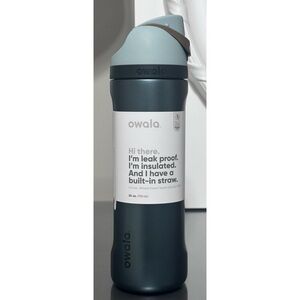 Owala 24oz FreeSip Water Bottle, METALLIC‎ WINTERGREEN